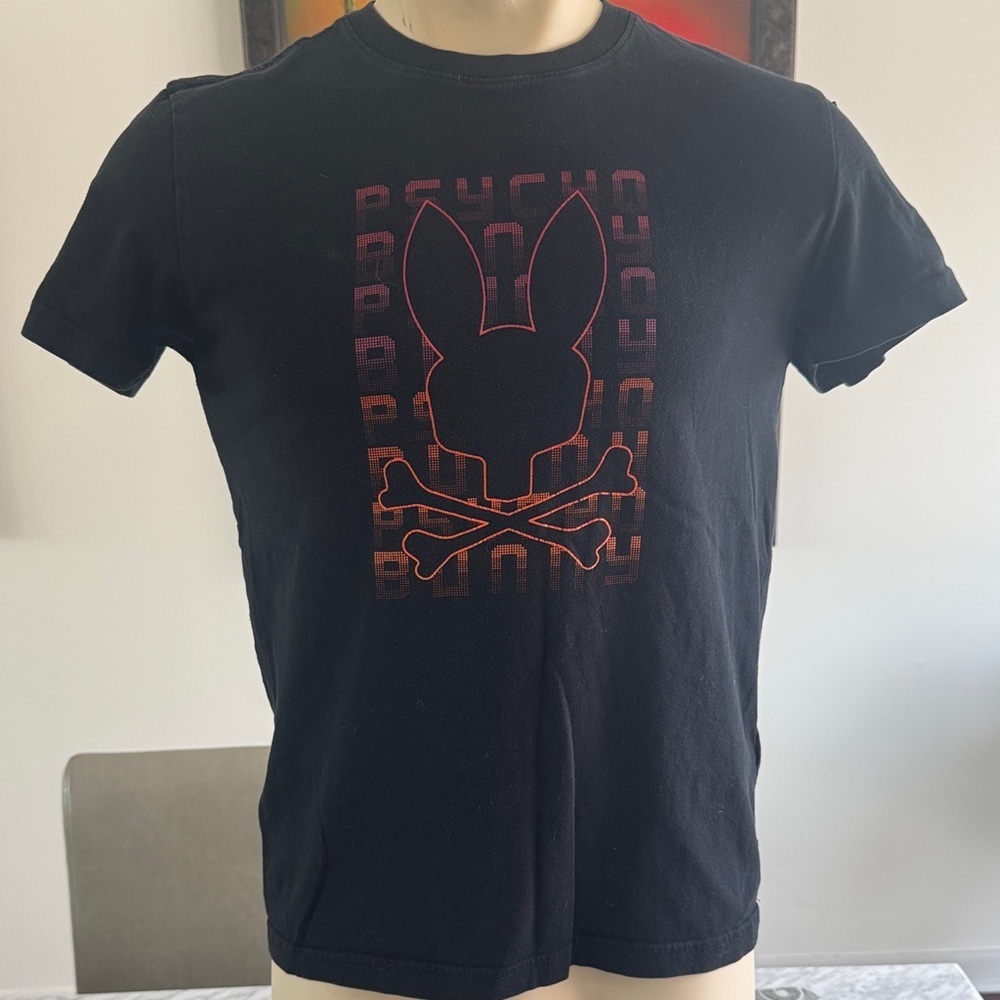 Psycho Bunny black graphic short sleeve crewneck 100% Pima cotton tee shirt. XS